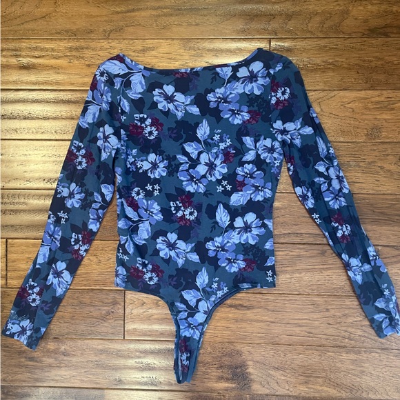 NWOT Victoria’s Secret PINK Long Sleeve Bodysuit - Picture 4 of 5